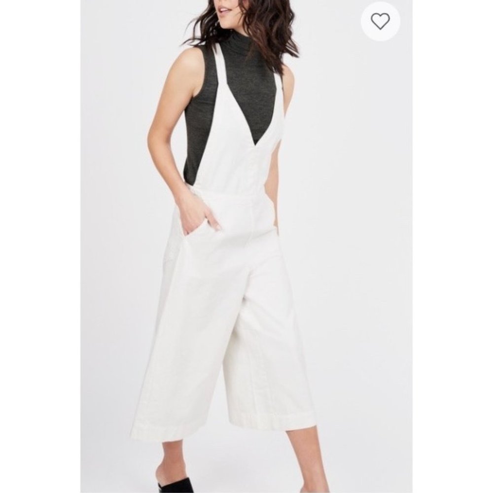 KaÏa Collective Relaxed V Neck Overalls
